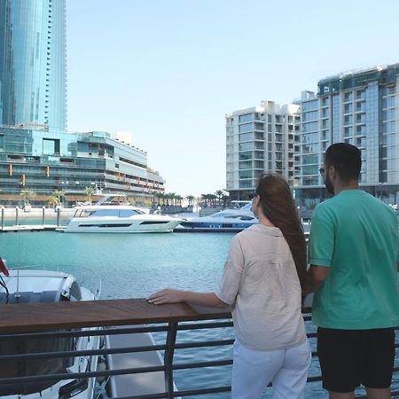 Charthouse Bahrain Hotel Manáma Kültér fotó Marina Walk
