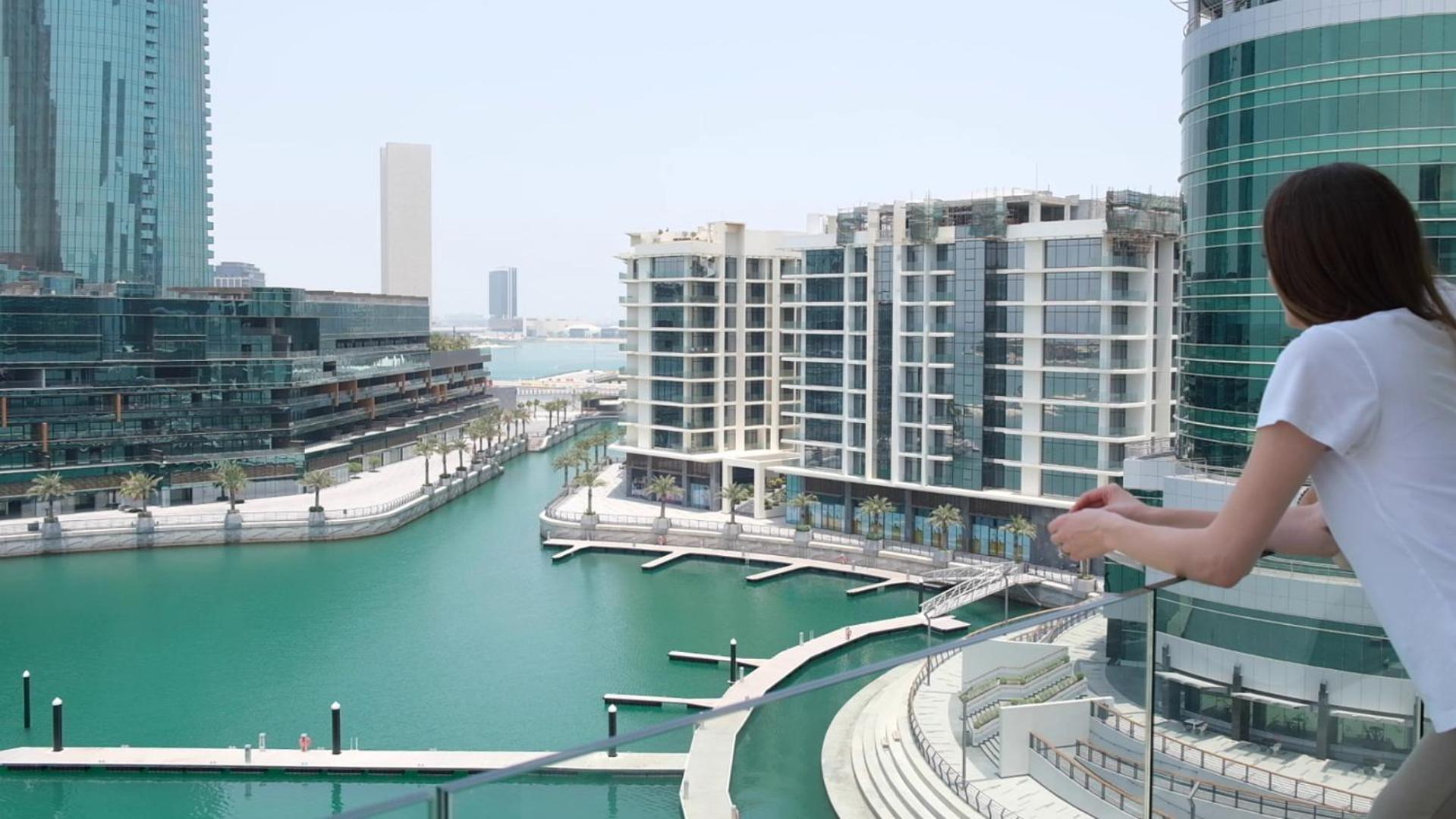 Charthouse Bahrain Hotel Manáma Kültér fotó The Marina